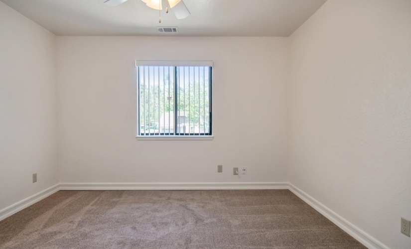 2 Bed  |  1 Bath  |  968 sq.ft.
