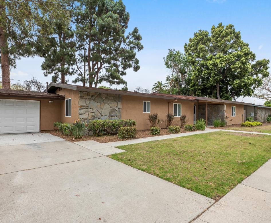 a house with a driveway