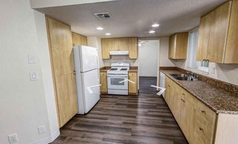 Enlisted Housing 4BD | 2 BA