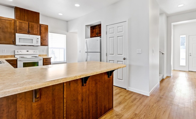 CV9 3 Bed | 2.5 Bath