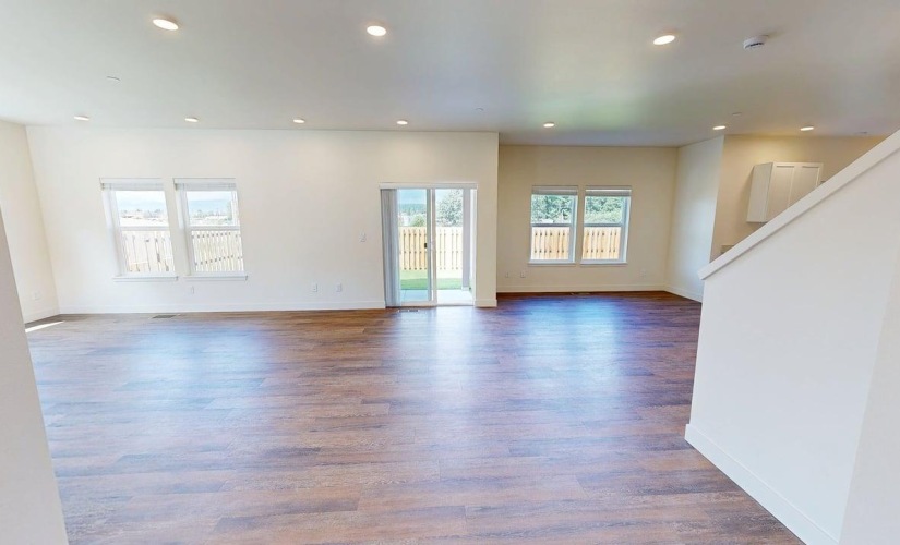NEW MW2C Two-Story Duplex