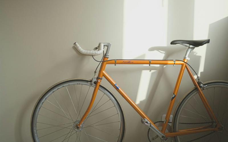 a bicycle parked in a room