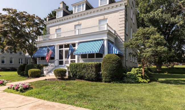 building exterior view. 